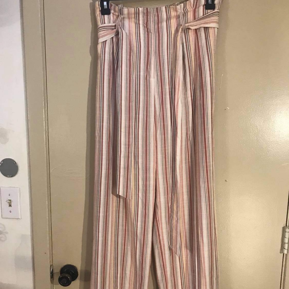 New directions size 14 yellow and mauve striped pants